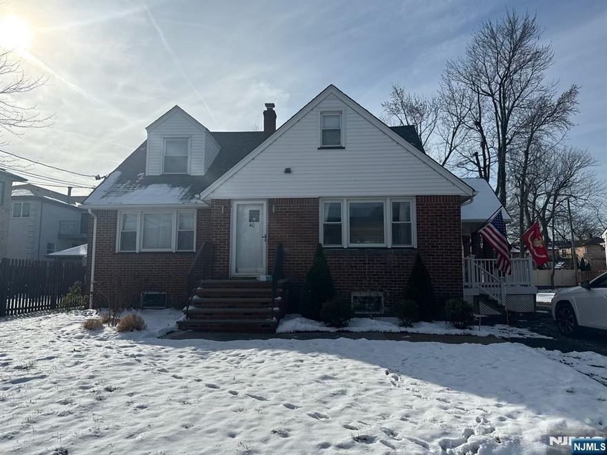 Fantastic location, minutes to the George Washington Bridge, close to public transportation. 2nd floor apartment with 2 bedrooms, 1 bathroom, kitchen & Living room. Available Feb 1. No Pets. Landlord pays Water, Snow Maintenance and Lawn Maintenance. Tenant pays Natural Gas & Electric, Renters Insurance. 1.5 month Security Deposit.