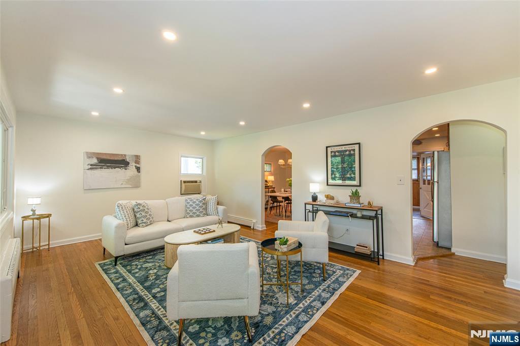138 Carteret