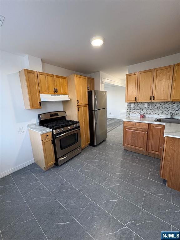 114 Overlook Avenue 2nd floor