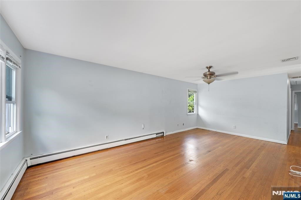 106 Hillside Avenue