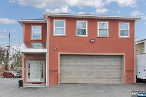 Photo of 211 6th, Hawthorne, NJ 07506 (MLS # 25043794)