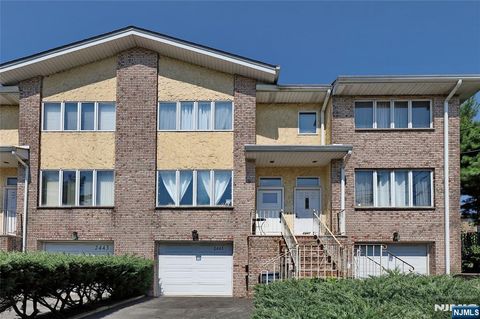 2445 6th Street Fort Lee NJ 07024