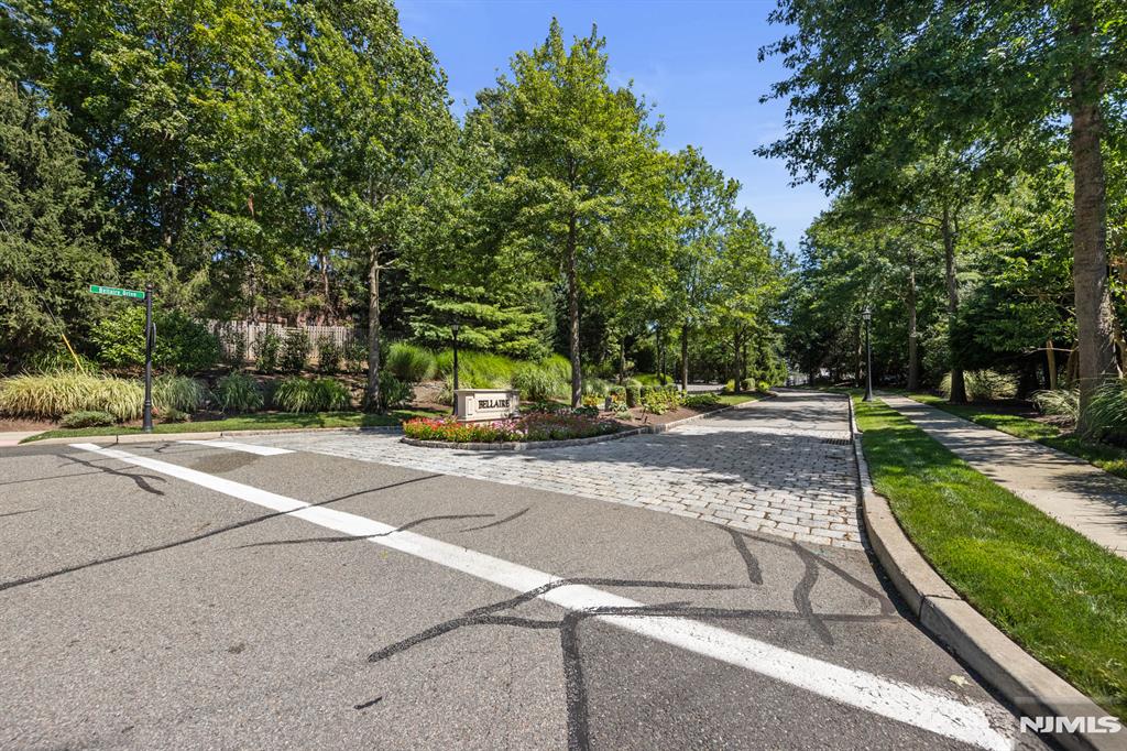 311 Bellaire Drive