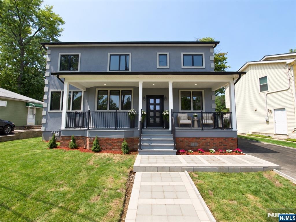 6 Henoch Avenue