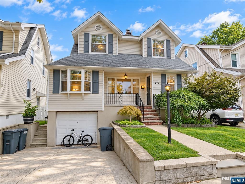 242 Summit Avenue