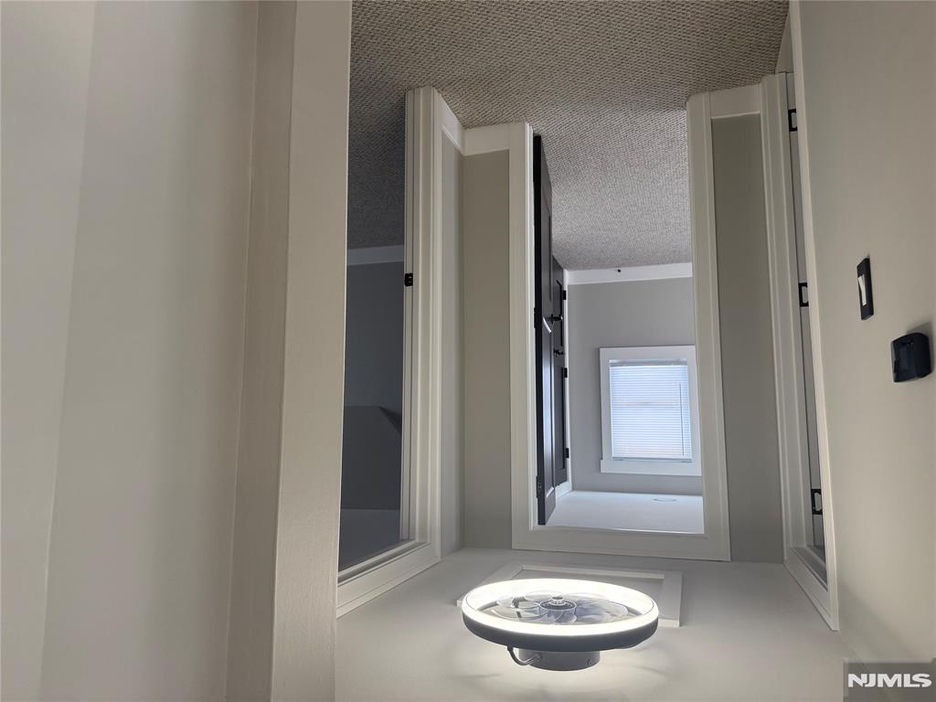 Lodi, New Jersey 07644, United States, 2 Bedrooms Bedrooms, ,1 BathroomBathrooms,Residential,Active,170934