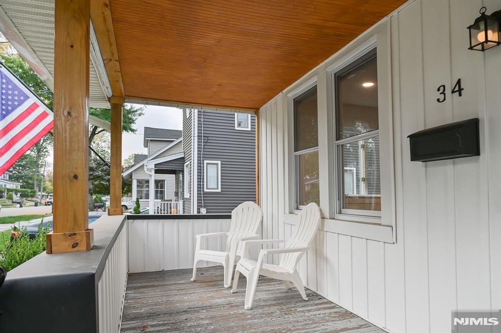 Photo of 34 Summit Place, Haworth, NJ 07641 (MLS # 25035781)