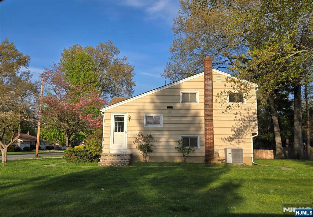 11 White Birch Avenue