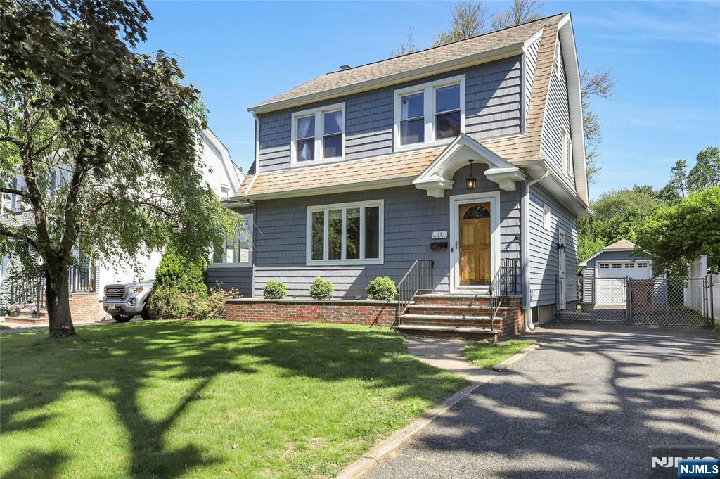 Property for Sale at 11 Harrison Street, New Milford, New Jersey - Bedrooms: 3 
Bathrooms: 2 
Rooms: 7  - $599,950