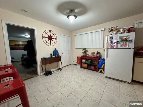 Photo of 127 Palisades Blvd #G, Palisades Park, NJ 07650 (MLS # 25042626)