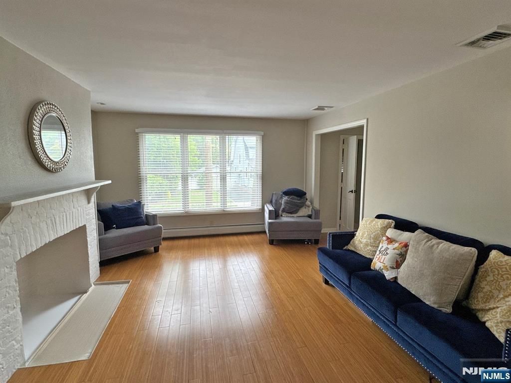 Photo of 585 Bloomfield Avenue, Nutley, NJ 07110 (MLS # 25025725)