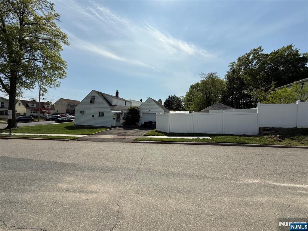 65 Hamilton Avenue