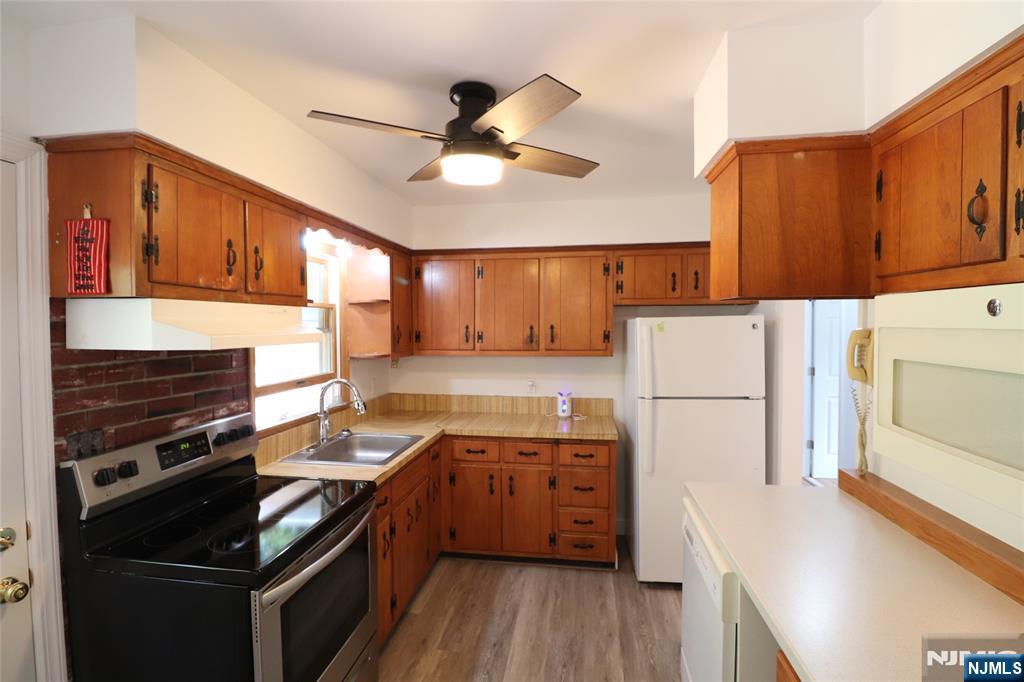 83 Oneida Avenue
