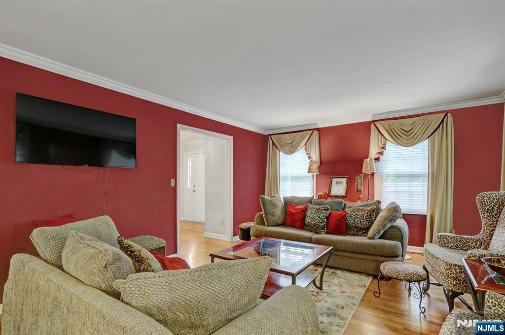 11 Katharina Place