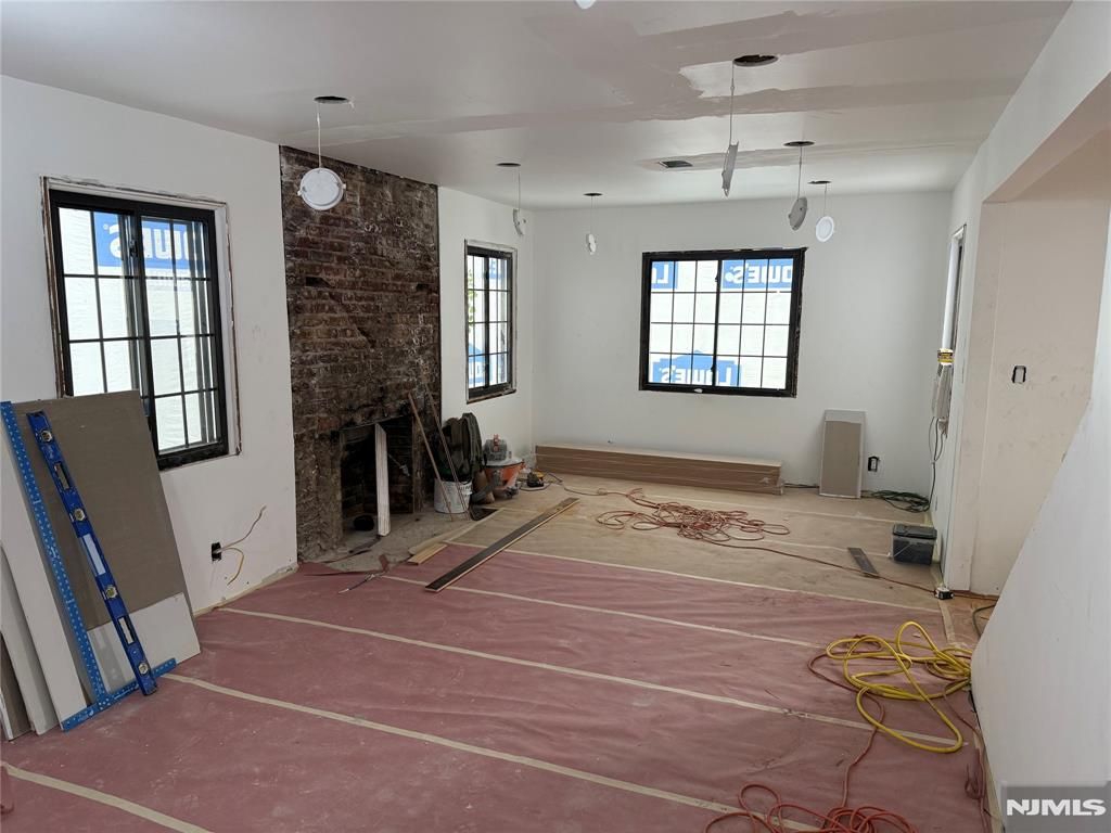 Photo of 137 Hartwich Street, Maywood, NJ 07607 (MLS # 25009516)