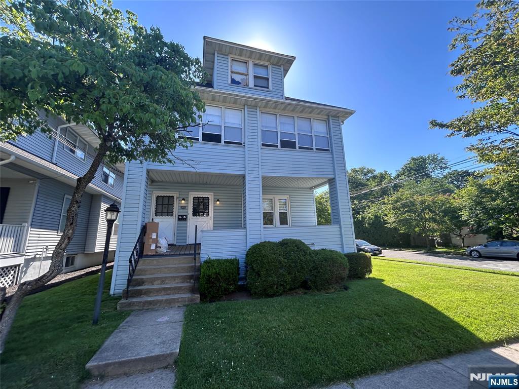 149 3rd Avenue