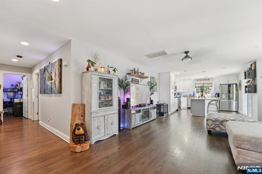 615 Prospect Avenue B