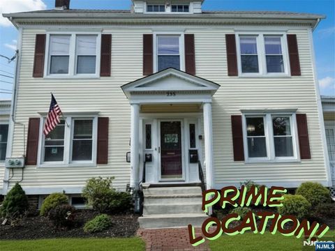 Photo of 235 Everett Avenue, Wyckoff, NJ 07481 (MLS # 26012054)