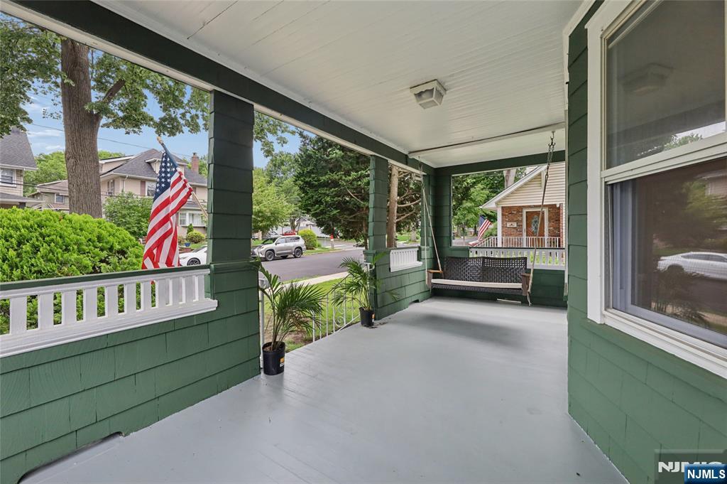 42 Walnut Street