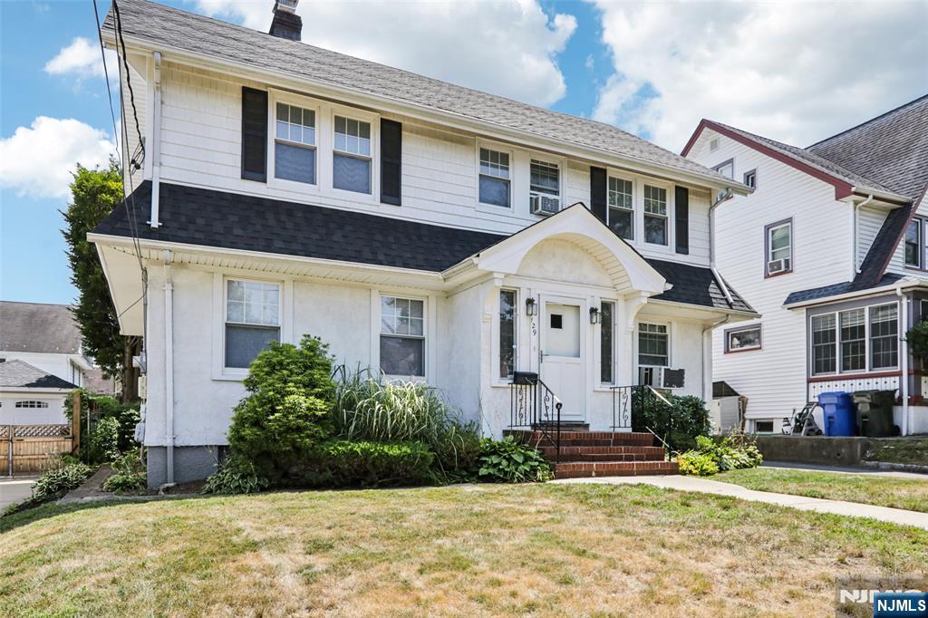 129 Irving