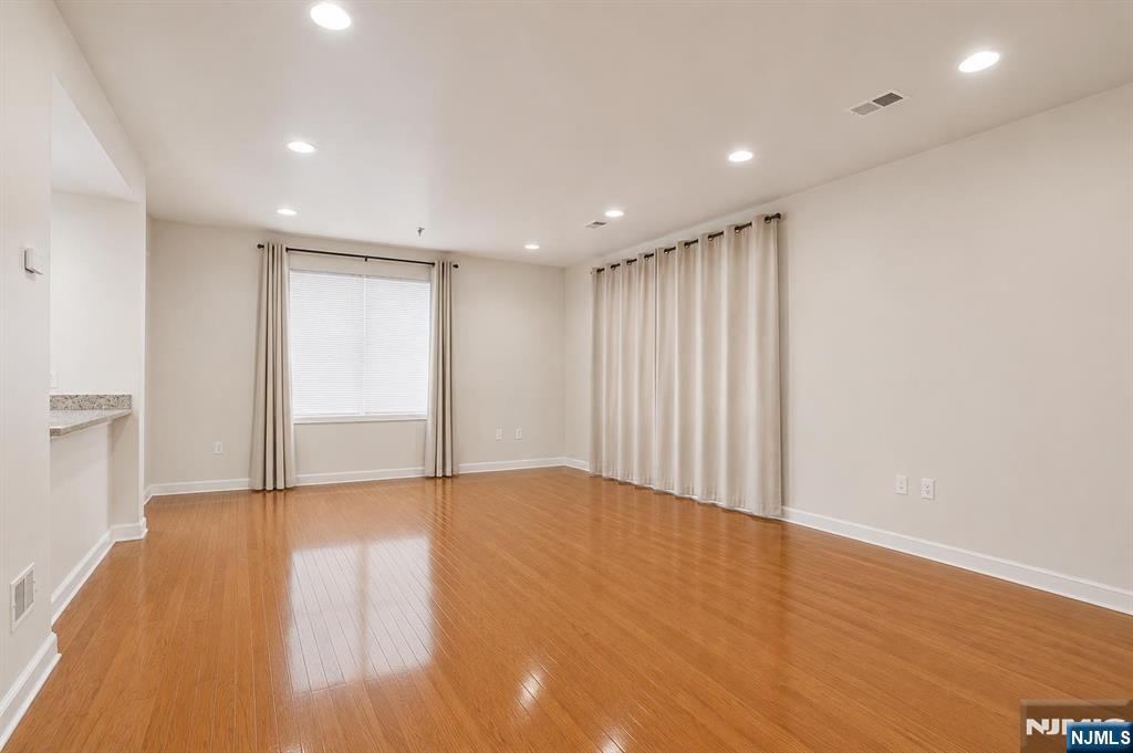 150 61st Street 2L