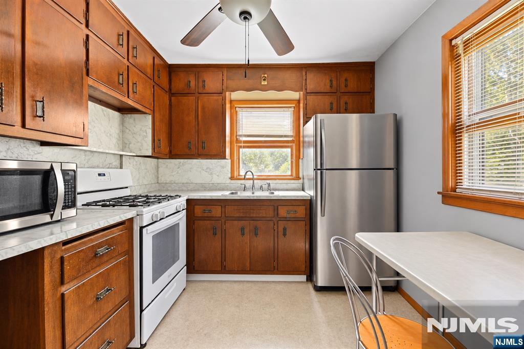 423 Spruce Street