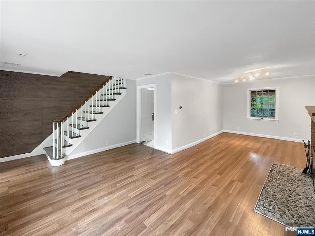 15 Hoover Avenue