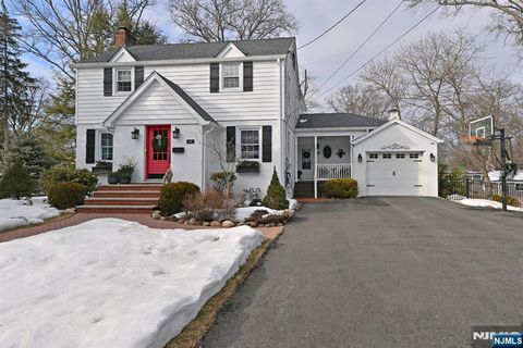 26 Large Avenue Hillsdale NJ 07642