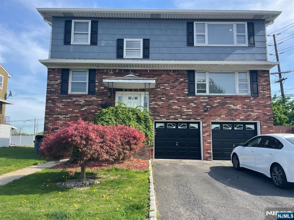 Rental Property at 1 Mccabe Ct 2, Little Ferry, New Jersey - Bedrooms: 3 
Bathrooms: 2 
Rooms: 6  - $3,500 MO.