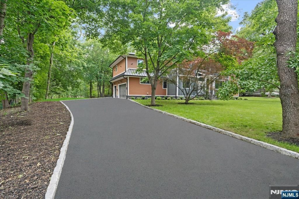 Photo of 45 Riverview Terrace, Mahwah, NJ 07430 (MLS # 25031900)
