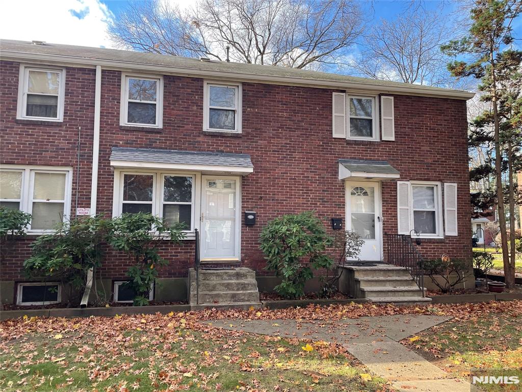 130 Glenbrook Parkway 5E