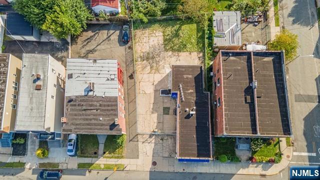 123 Tremont Avenue