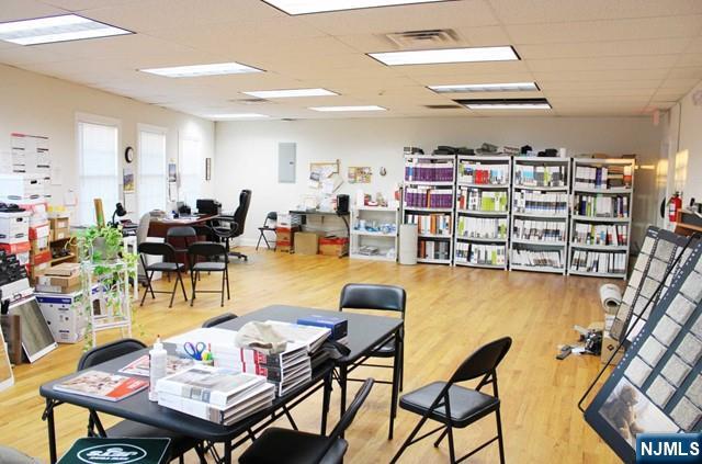 358 Midland Avenue 4