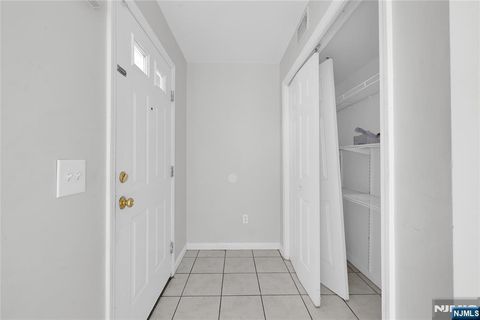 Photo of 237 Keen Street, Paterson, NJ 07524 (MLS # 25025548) Photo of 237 Keen Street, Paterson, NJ 07524 (MLS # 25025548)