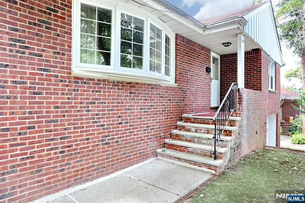 Photo of 116 Christie Street, Leonia, NJ 07605 (MLS # 25016640)