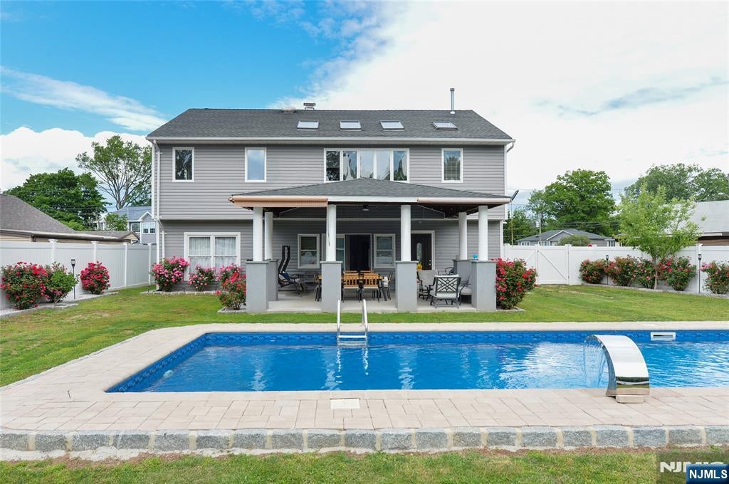 59 Hahn Avenue