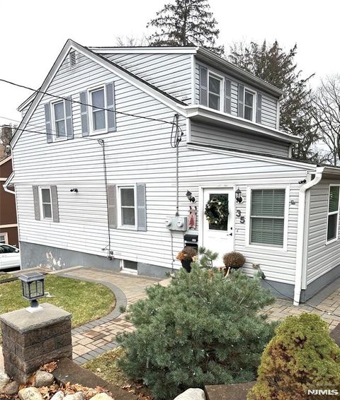 Photo of 35 Clara St #2, North Haledon, NJ 07508 (MLS # 26001202)