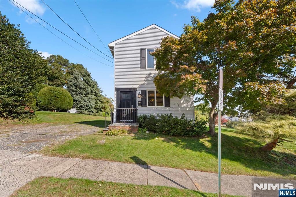 54 Fischer Avenue