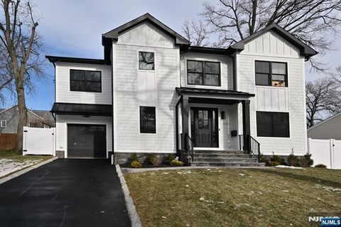 Photo of 212 Monroe Avenue, River Edge, NJ 07661 (MLS # 26017314)