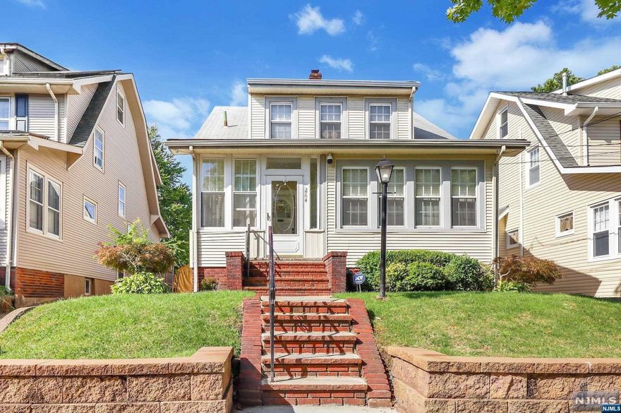 3 (possible 4) bedroom home located on a quiet residential street. 3-car garage with 2nd floor loft for storage. Garage roof replaced in 2019. Full-finished DRY basement with separate entrance; Summer Kitchen; Bathroom; Recessed lighting; Plenty of storage; Newer water heater and furnace. 2nd floor updated bathroom with jacuzzi; Hardwood floors; New fence; Sprinklers; Security system with zooming capability surveillance cameras and front/back sensor lights.