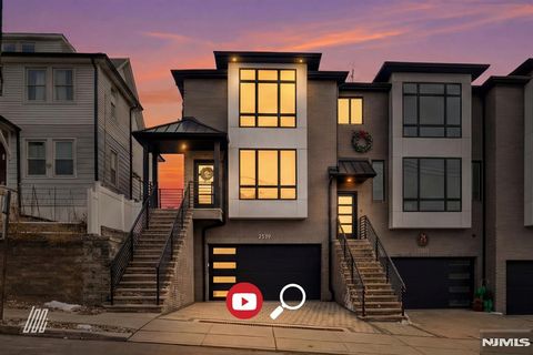 256A 7th Street Palisades Park NJ 07650