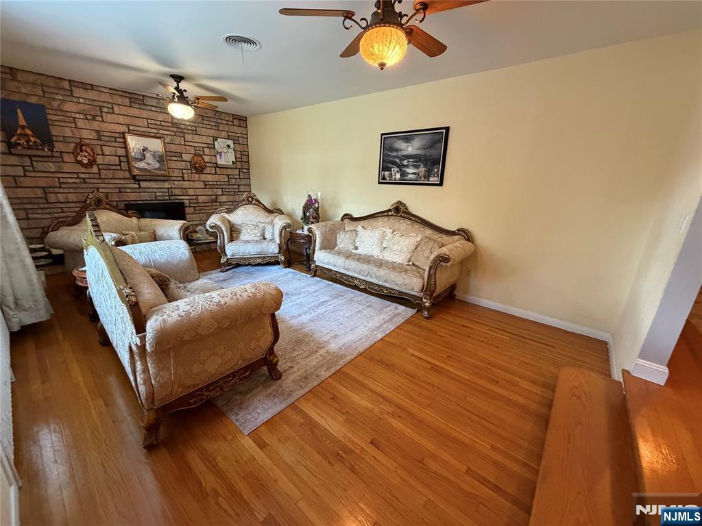 491 Graphic Boulevard