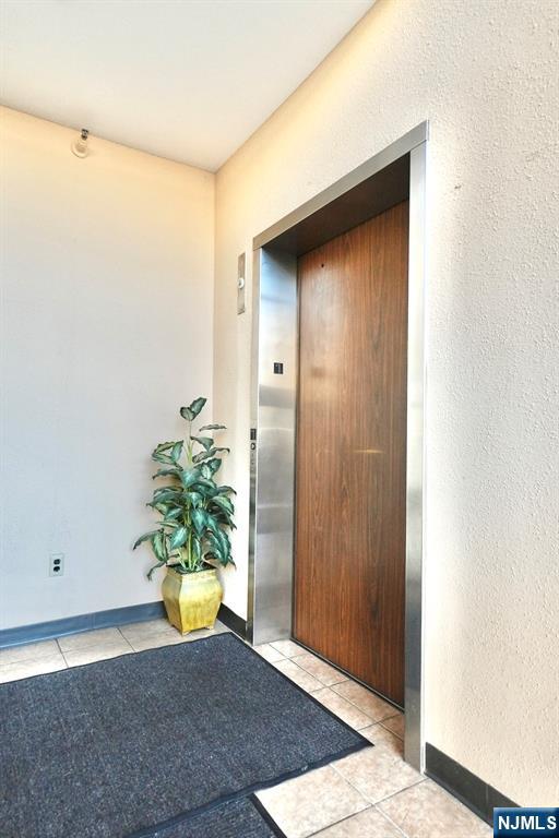 464-470 Valley Brook Avenue 6