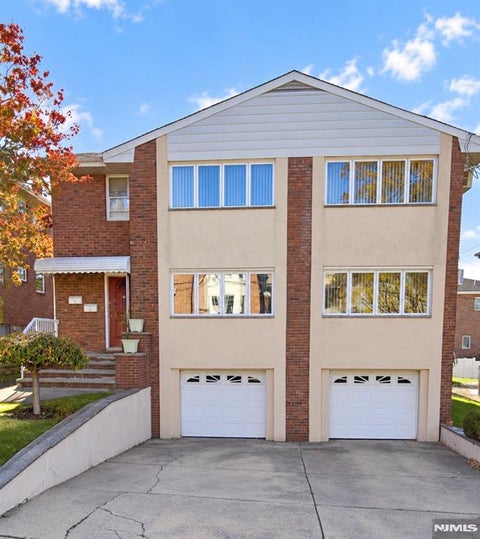 Photo of 62 Edsall Ave #2nd fl, Palisades Park, NJ 07650 (MLS # 26037669)