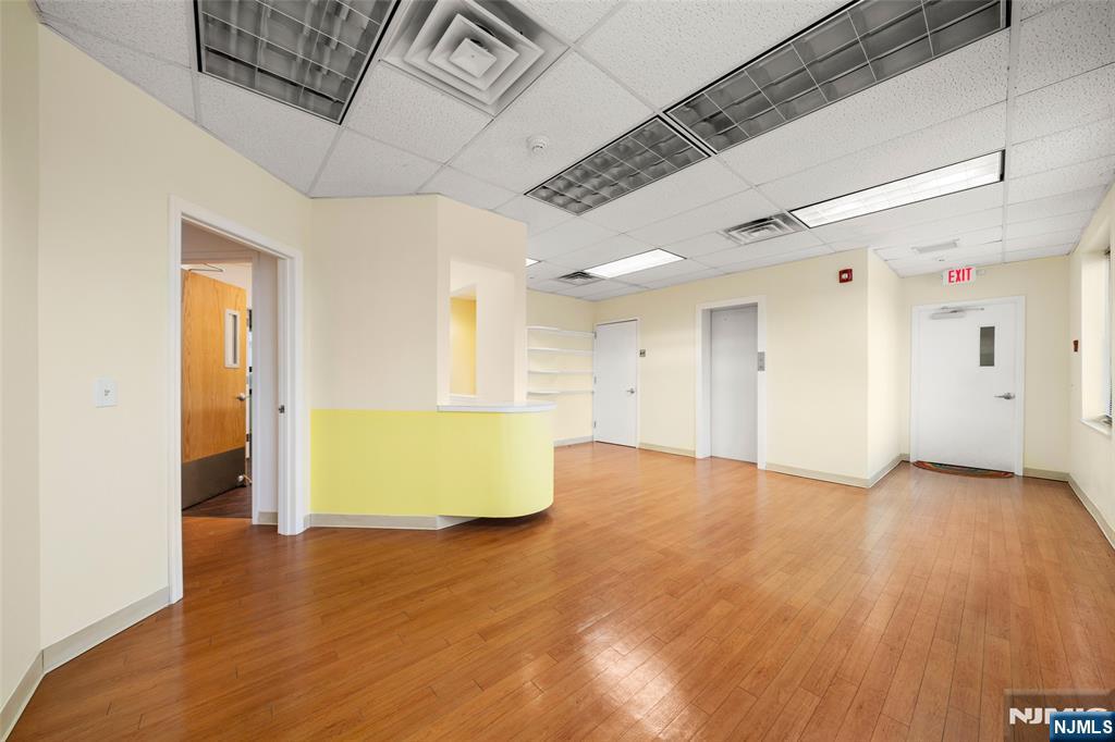 2083 Center Avenue 2A