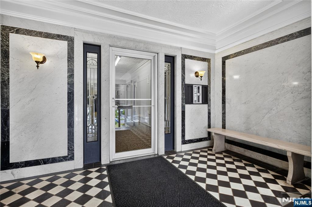 16 Forest Street 302