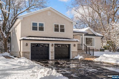 Photo of 12 Lane Court, Montclair, NJ 07043 (MLS # 26002148)