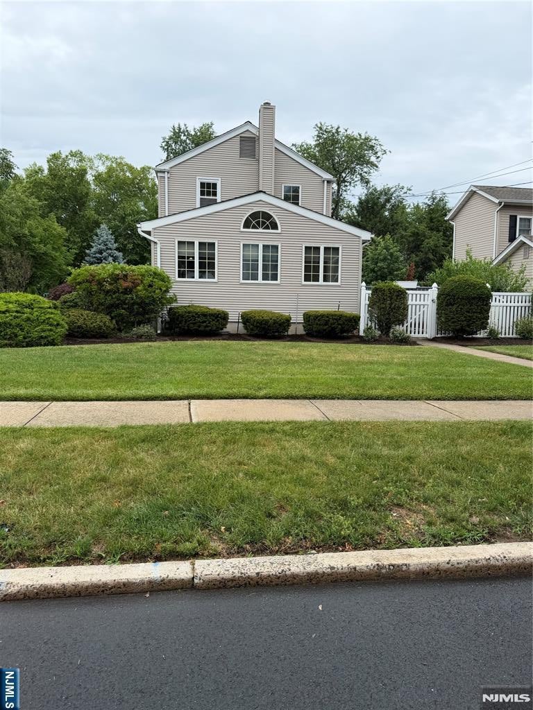 444 Elm Avenue