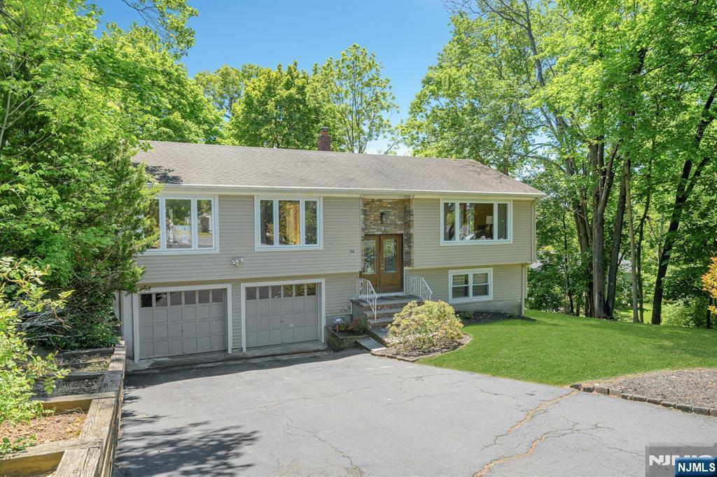 34 Bear Brook Lane