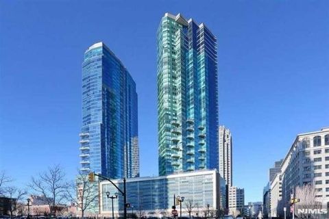 Photo of 77 Hudson Street #2002, Jersey City, NJ 07302 (MLS # 26015303)